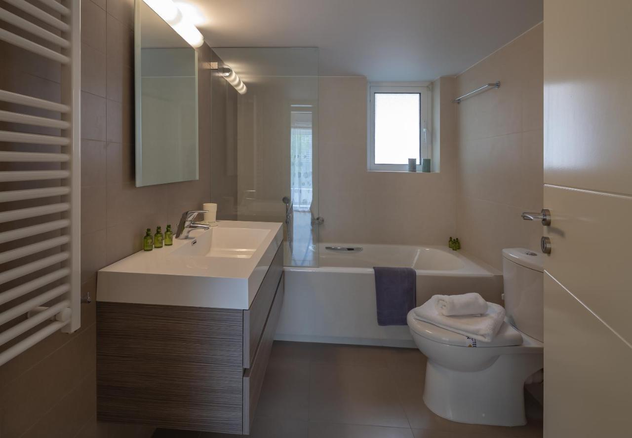 Sagittarius - Faliro Sea Side Apartment Athen Exterior foto